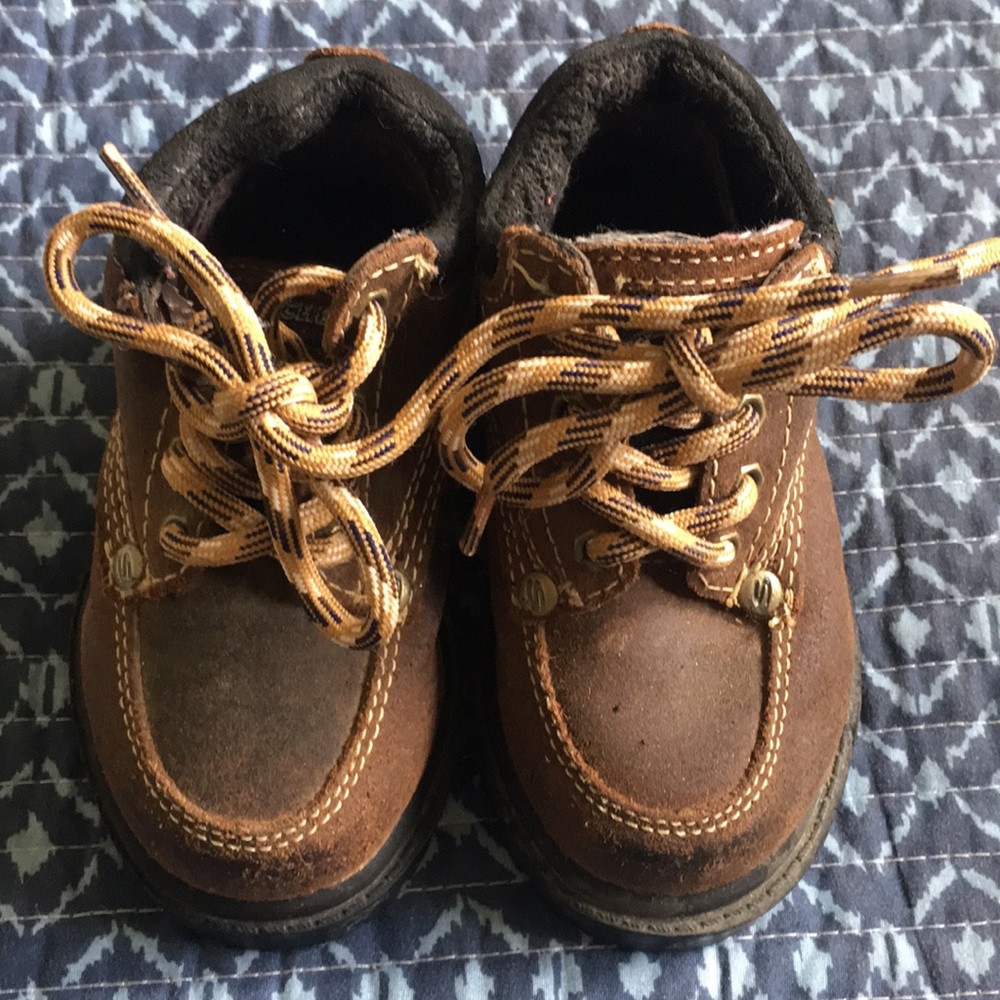 Leather Baby Skechers sz 6